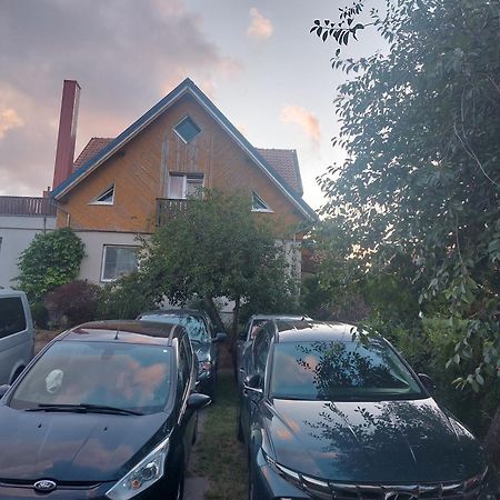 Nida Guesthouse At Loreta Экстерьер фото